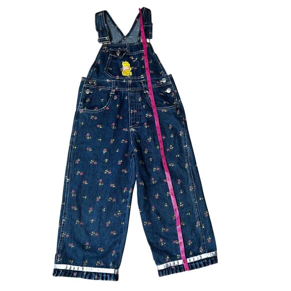 Vintage Disney's Winnie the Pooh bear embroidered denim overalls floral size 7/8 - Picture 4 of 8